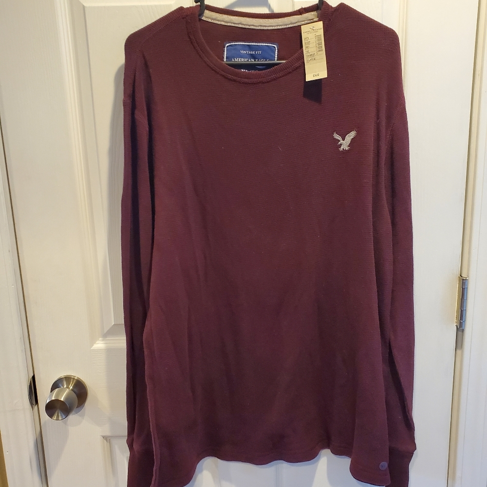 Mens NWT AE Merlot Vintage Fit Under Armour Thermal Longsleeve Size XL